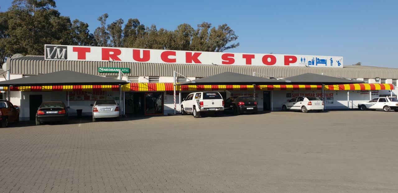 Vm Truck Stop - Shell 호텔 에스트코트 외부 사진